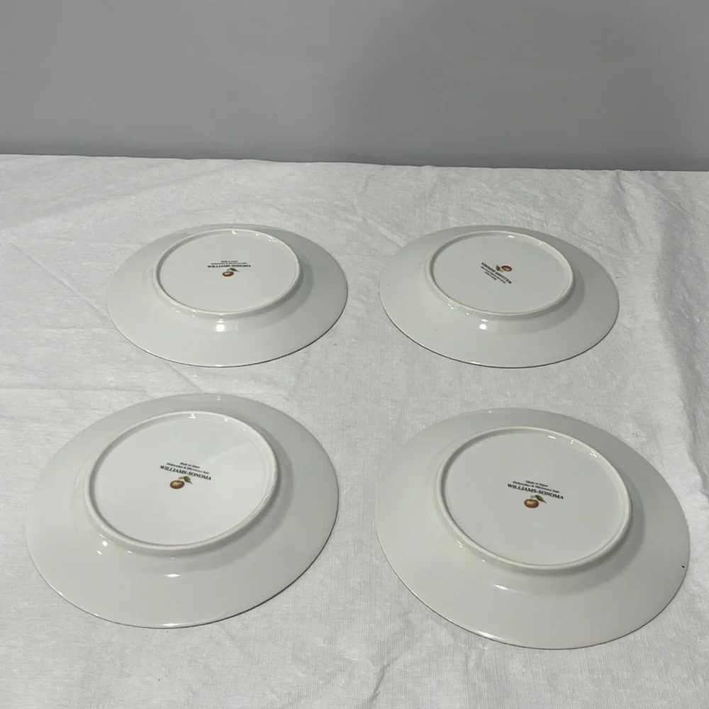 Williams Sonoma Apple Orchard 8.25” Salad Dessert Plates set of 4